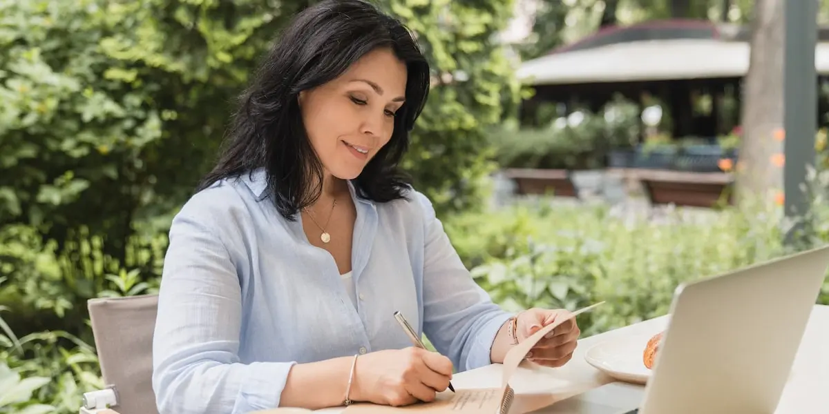 Person studying their digital marketing qualification